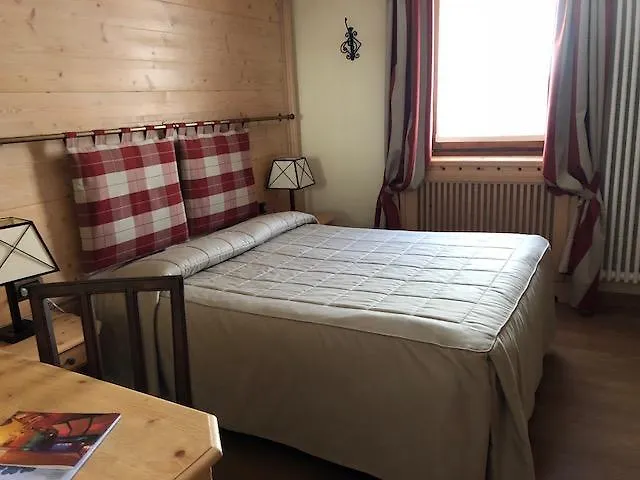 Edelweiss 3 Stelle Superior Szálloda Breuil-Cervinia