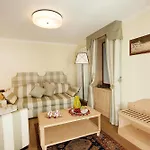 Готель Edelweiss 3 Stelle Superior 3*