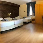 Edelweiss 3 Stelle Superior فندق بيريوِل تْشيرفينيا