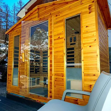 Отель Edelweiss 3 Stelle Superior 3*