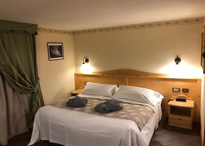 Edelweiss 3 Stelle Superior 3* Брей-Червінія